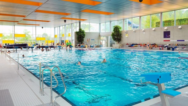 Hallenbad Übersicht